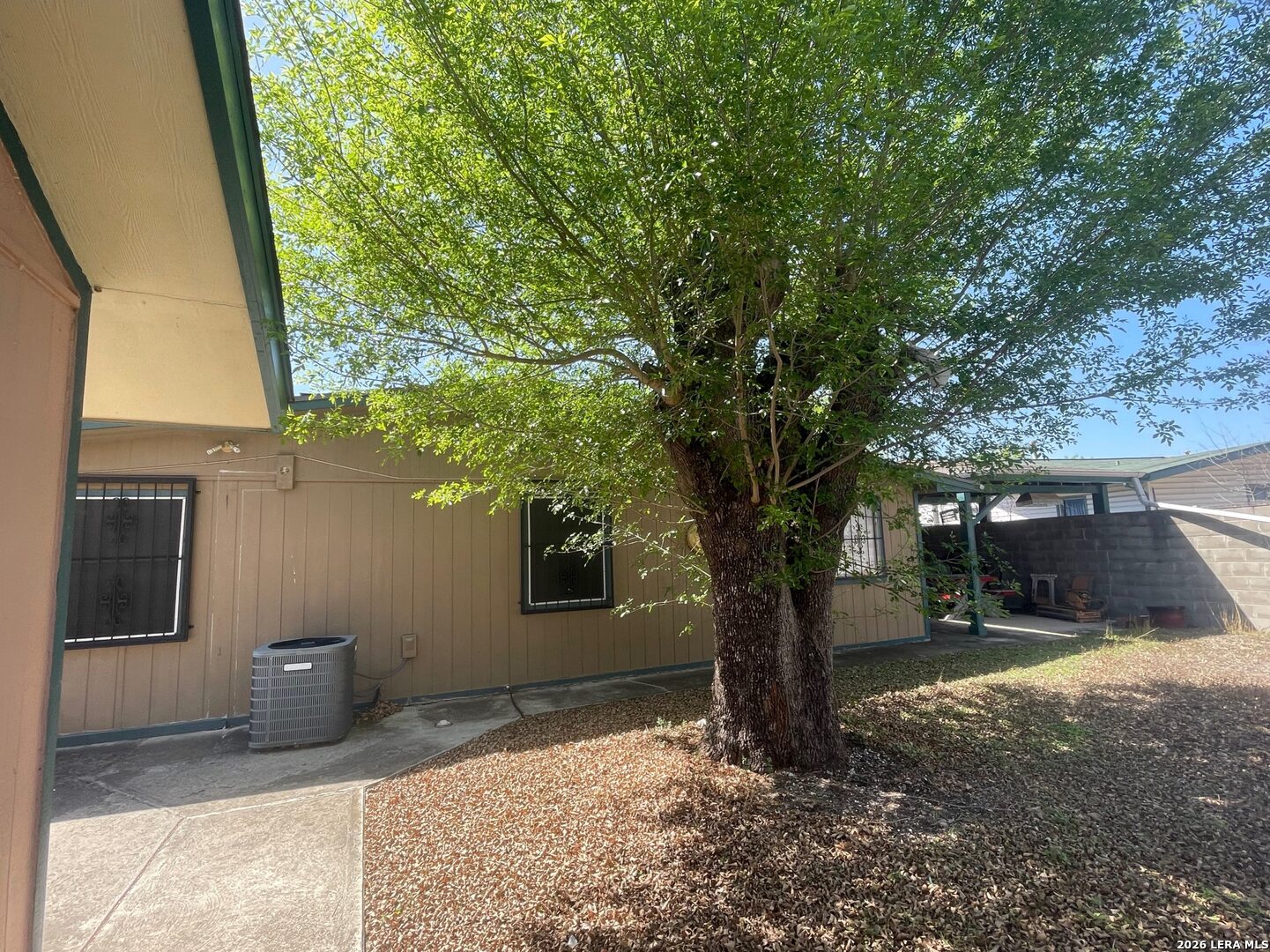 4830 Castle Bridge San Antonio TX 78218