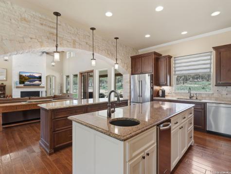 1524 White River Canyon Lake TX 78133
