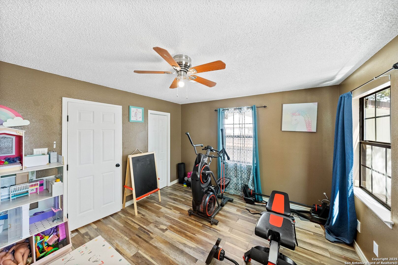 1506 D Street Floresville TX 78114