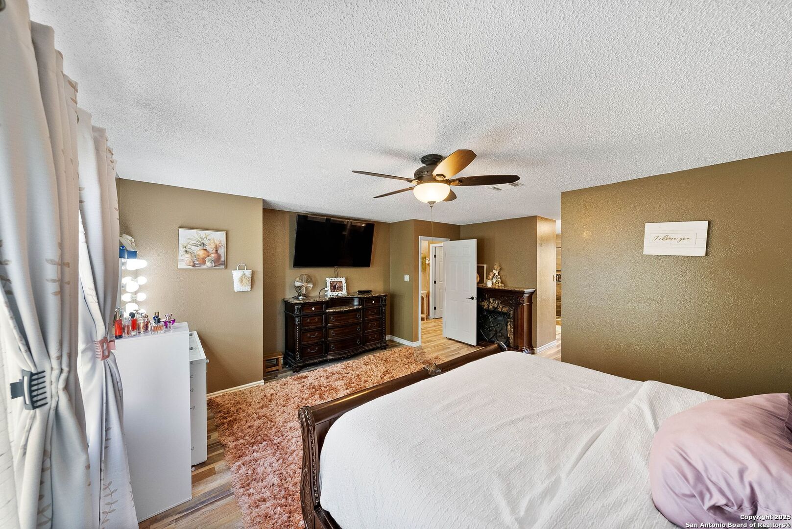 1506 D Street Floresville TX 78114
