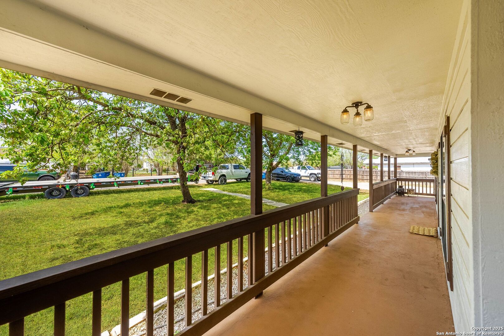 1506 D Street Floresville TX 78114