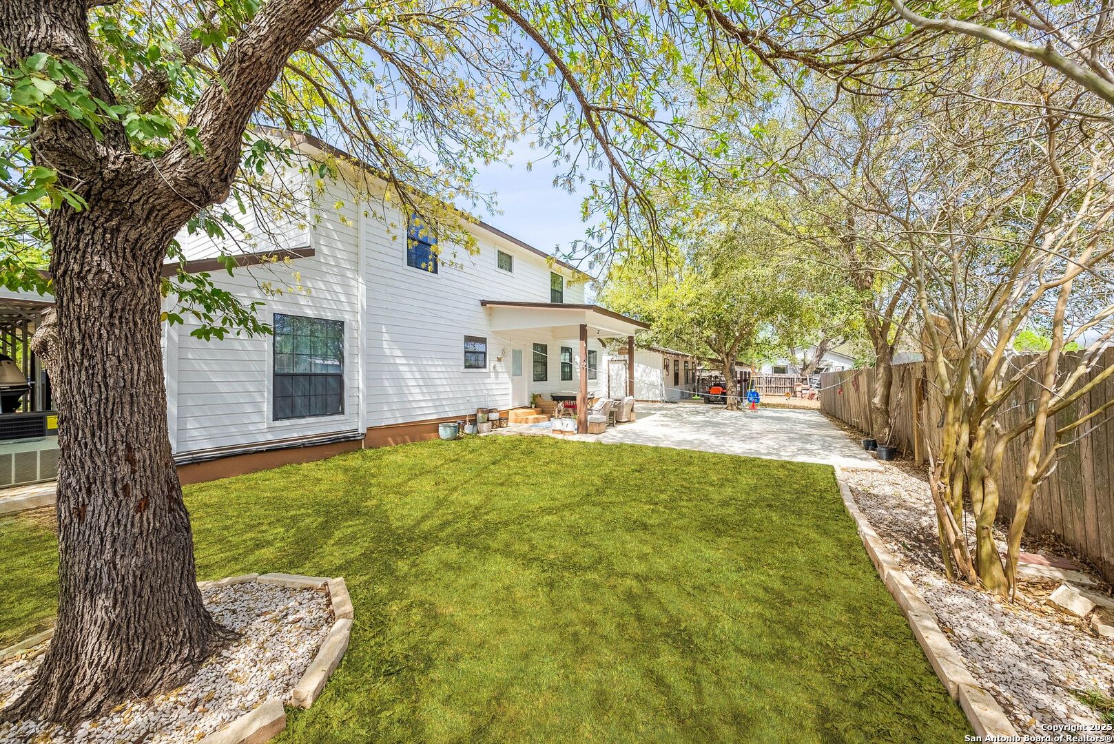 1506 D Street Floresville TX 78114