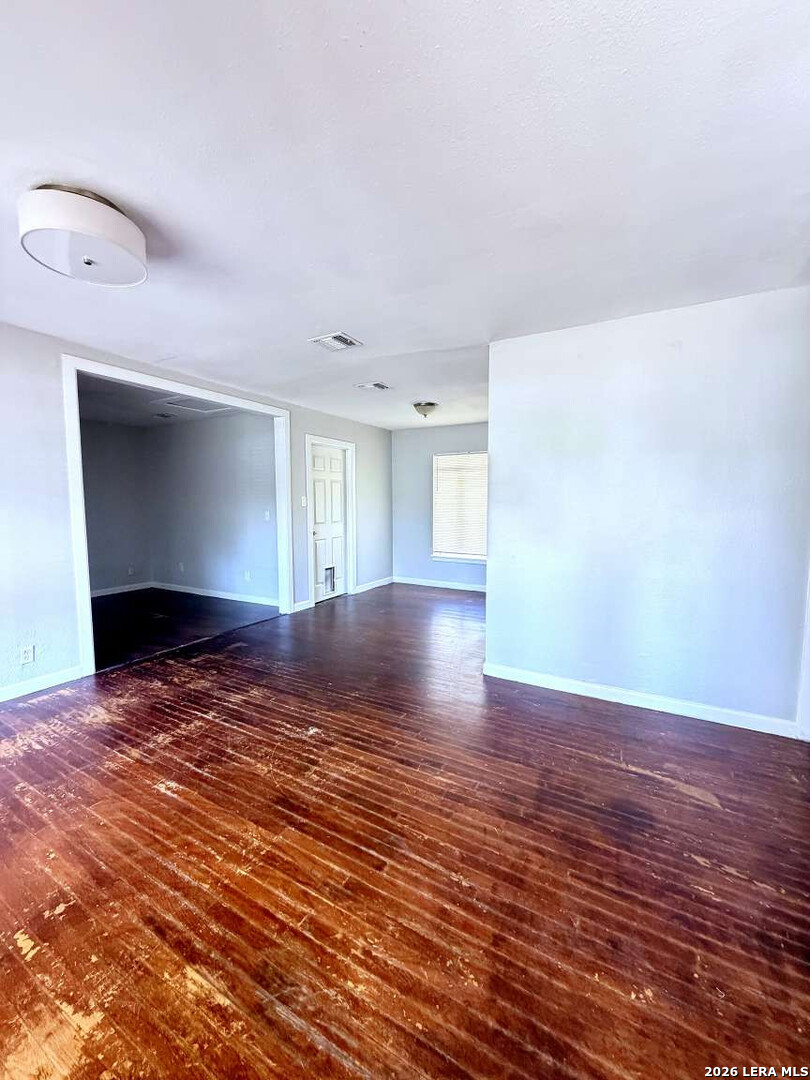 127 Cyril Drive San Antonio TX 78218
