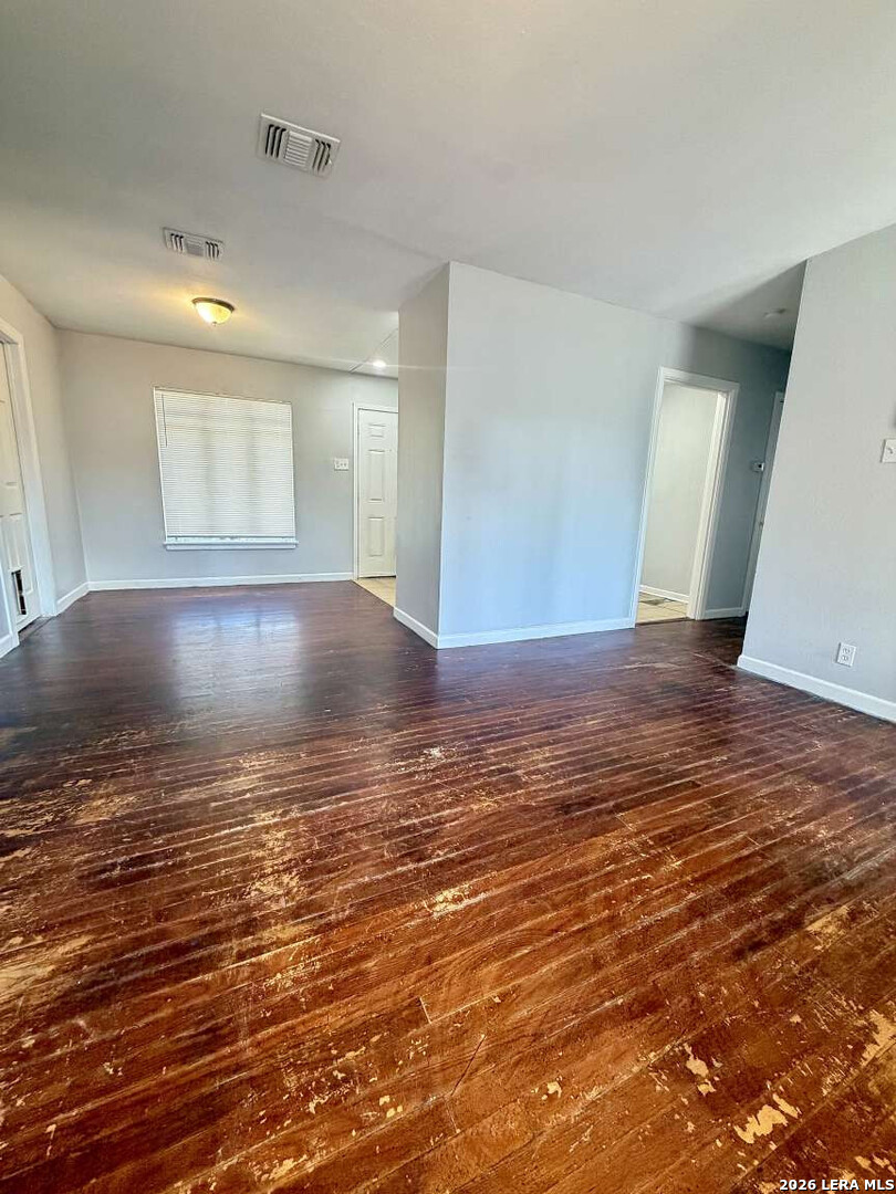 127 Cyril Drive San Antonio TX 78218