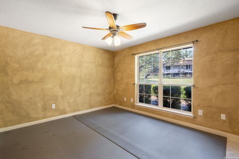 900 Charter Oak Canyon Lake TX 78133