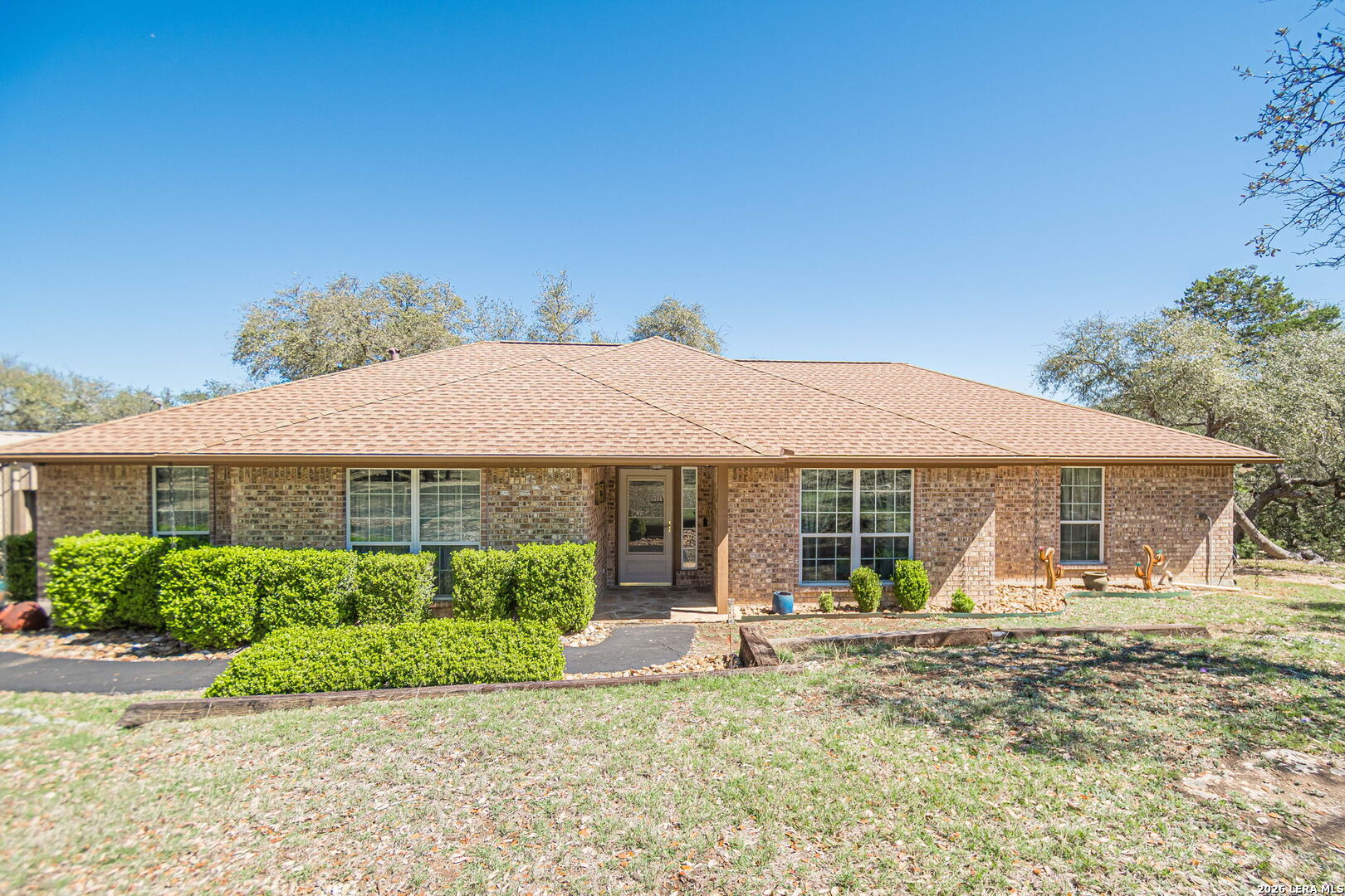 900 Charter Oak Canyon Lake TX 78133