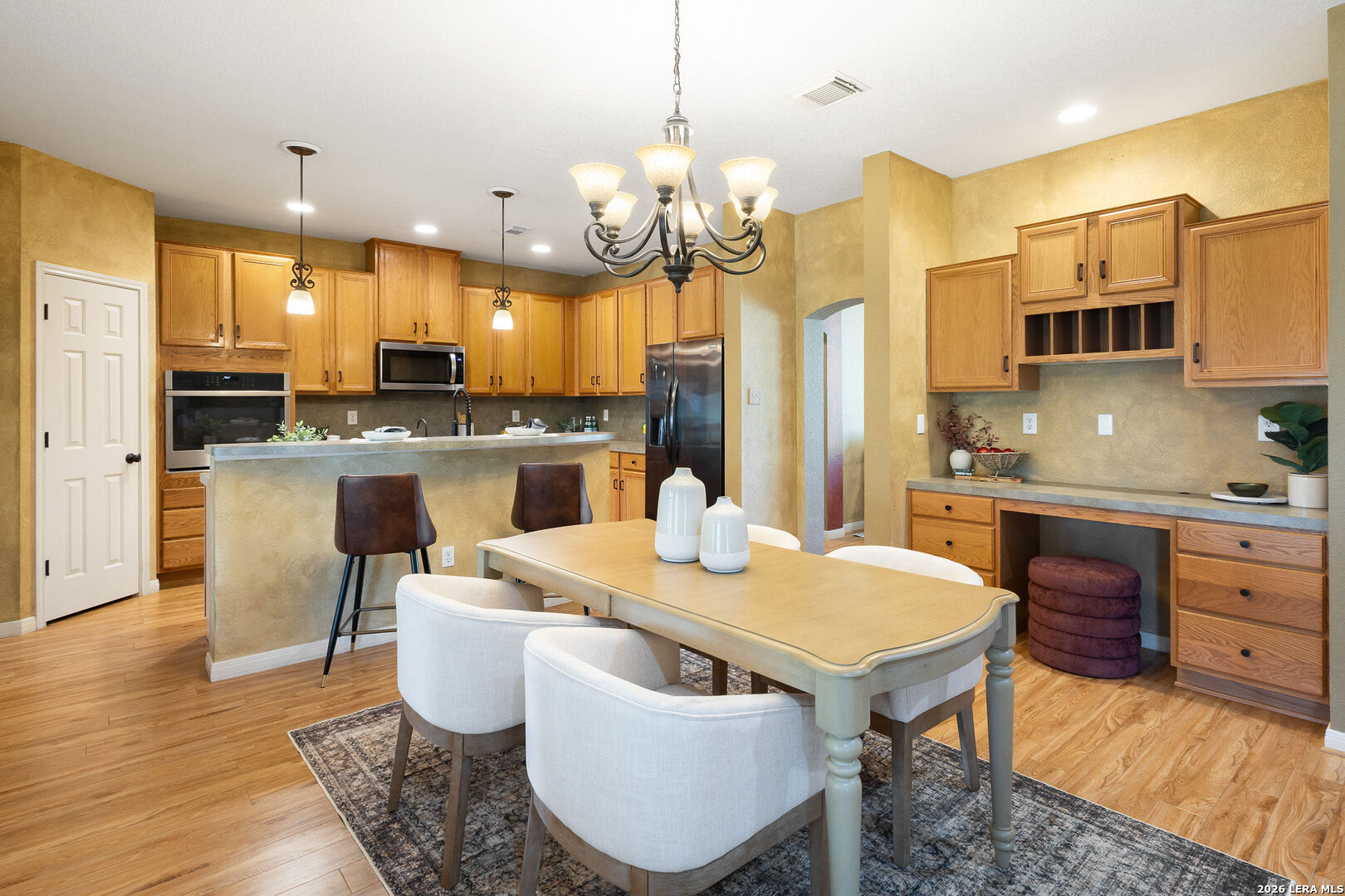 900 Charter Oak Canyon Lake TX 78133