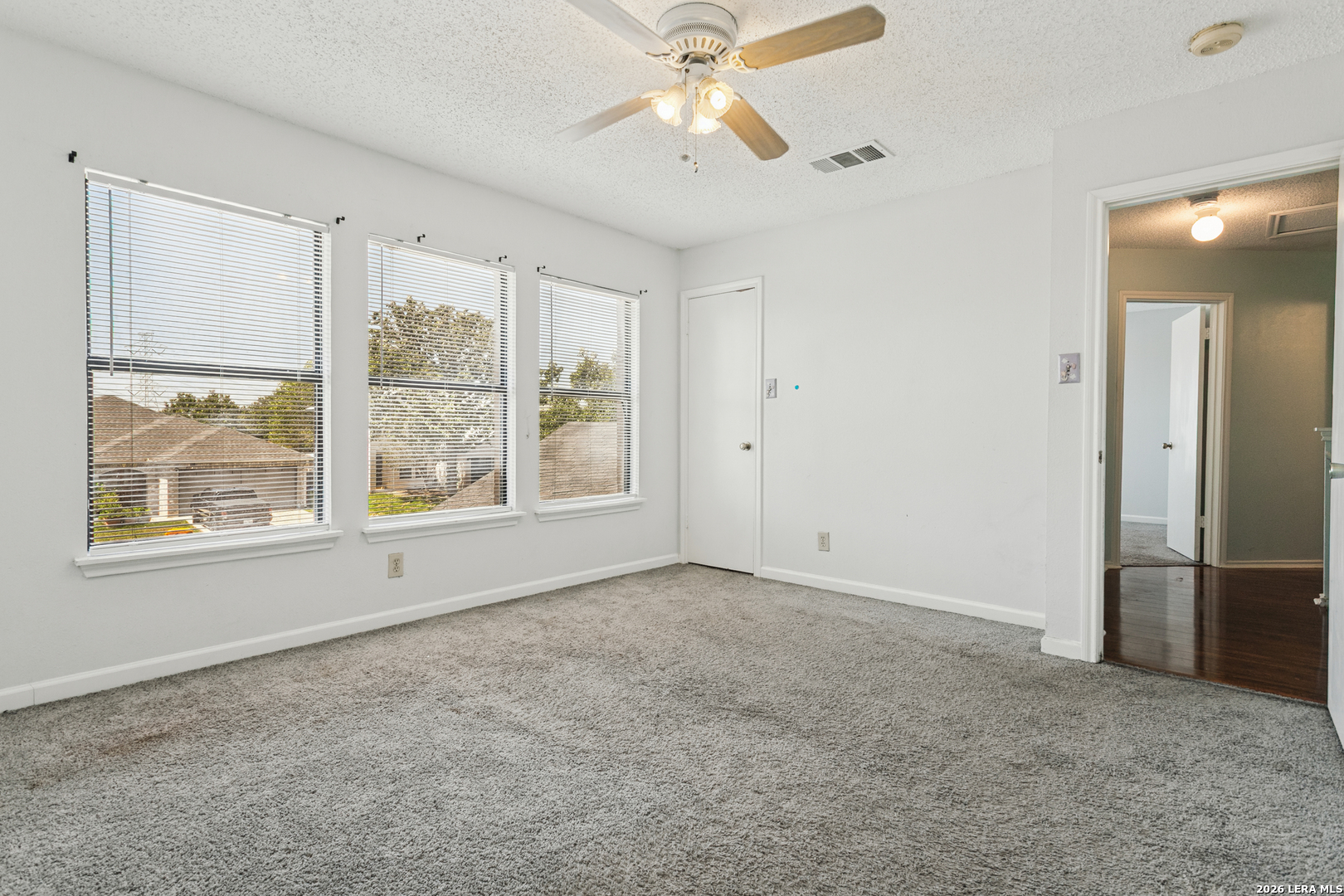 8010 Chestnut Cape Drive Converse TX 78109