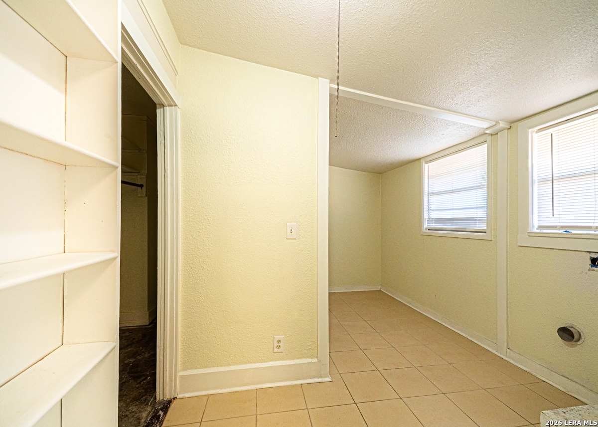 243 Maplewood Lane San Antonio TX 78216
