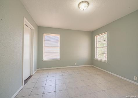 243 Maplewood Lane San Antonio TX 78216