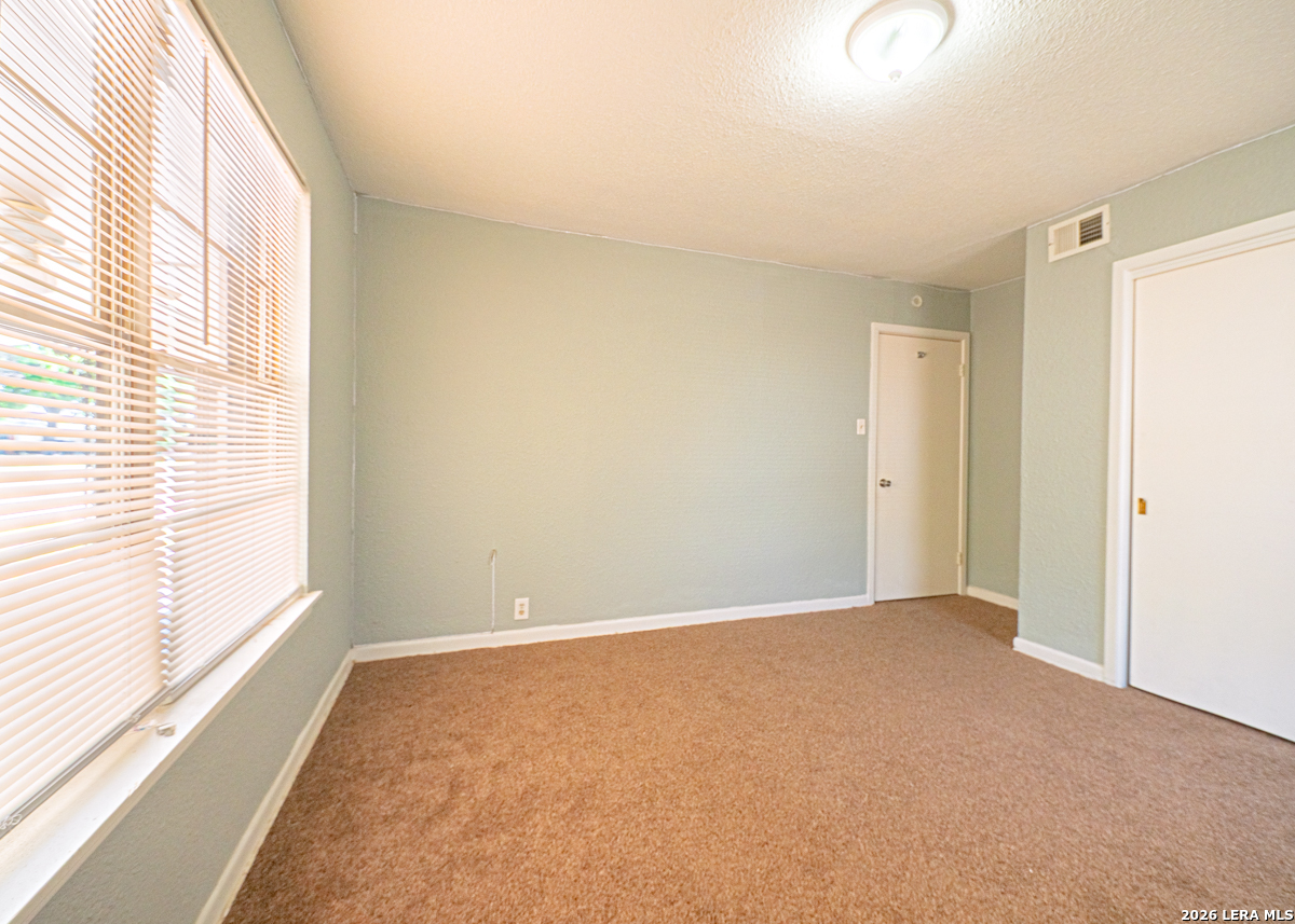 243 Maplewood Lane San Antonio TX 78216