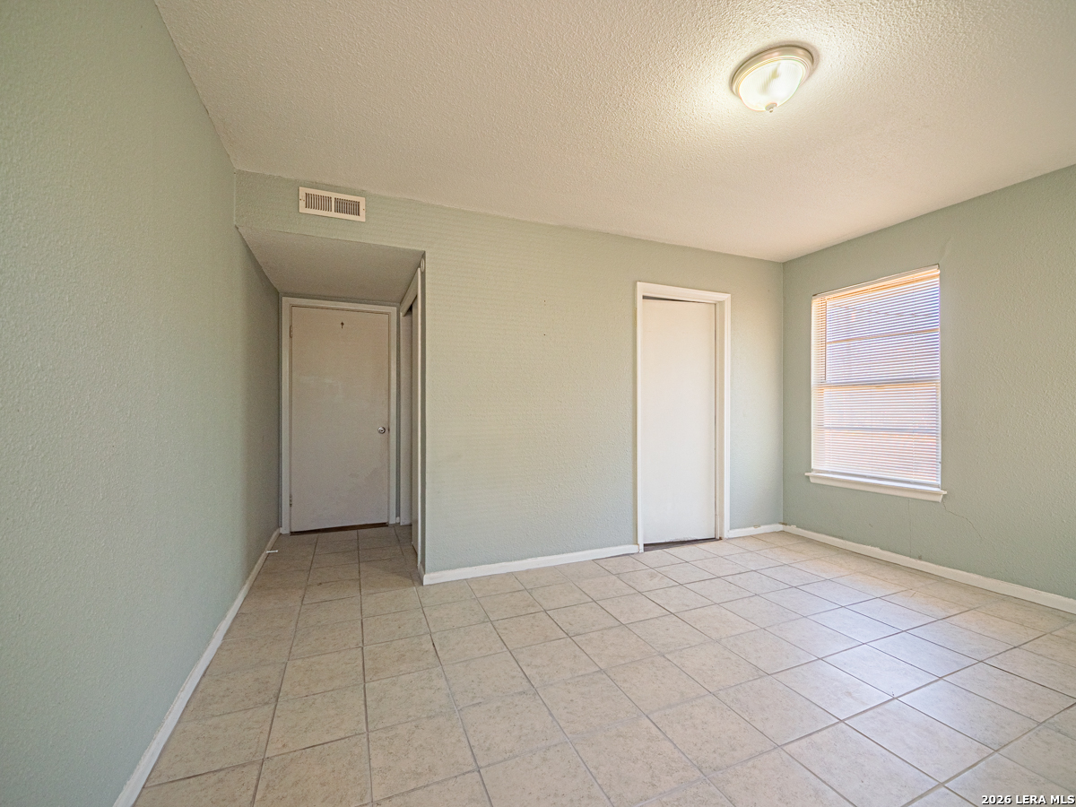 243 Maplewood Lane San Antonio TX 78216