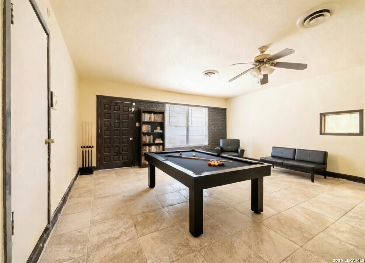 243 Maplewood Lane San Antonio TX 78216