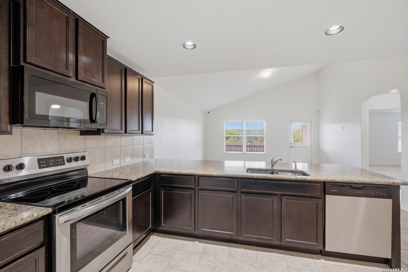 11330 Eagle Tree San Antonio TX 78245