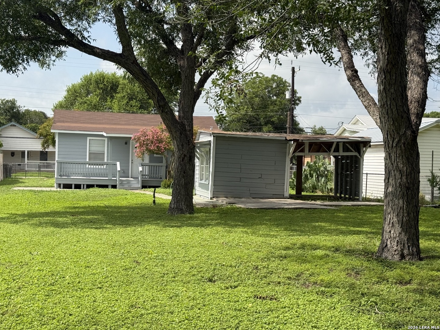 417 E Huff Avenue San Antonio TX 78214