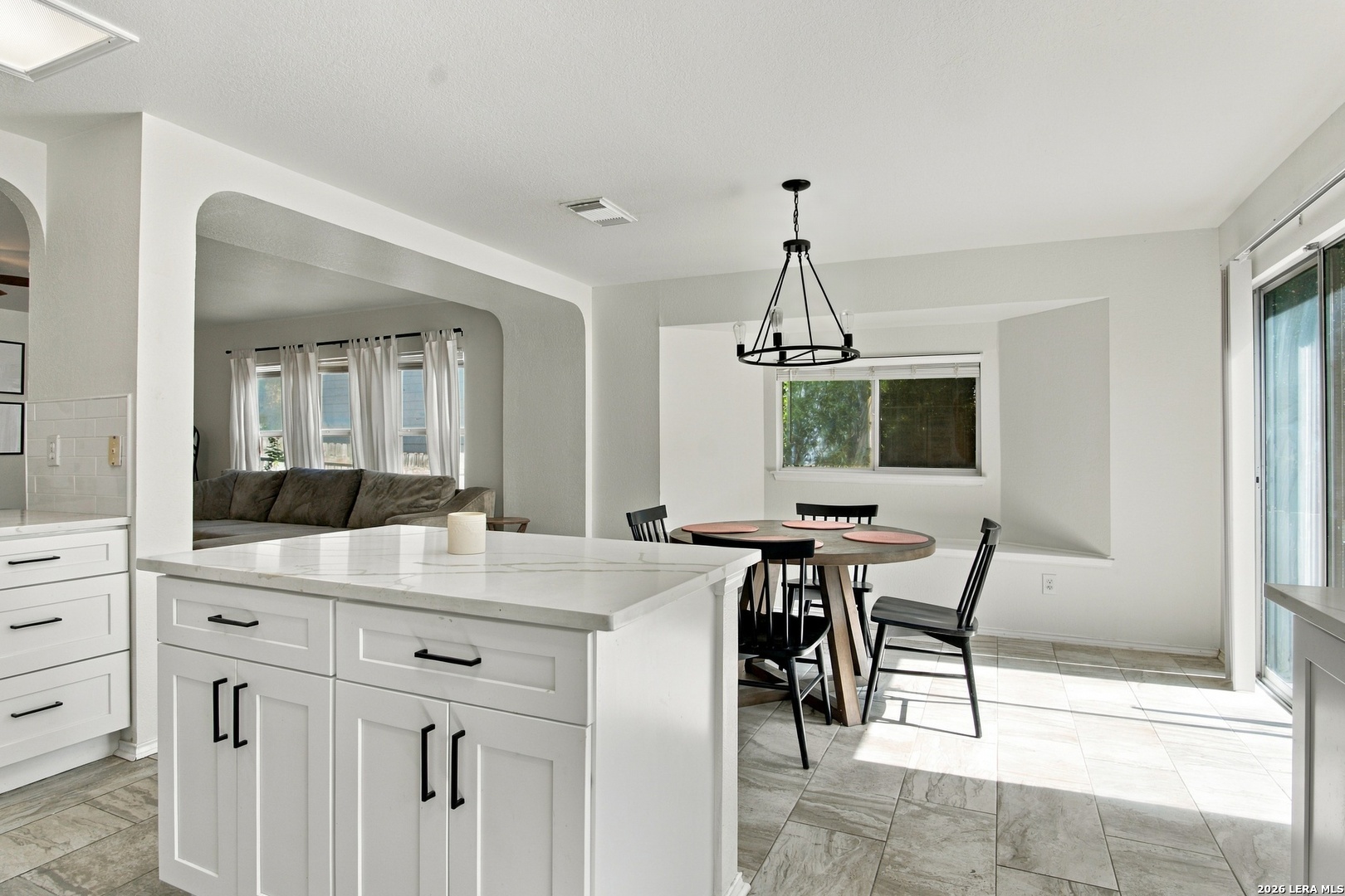 7510 Forest Fern Live Oak TX 78233