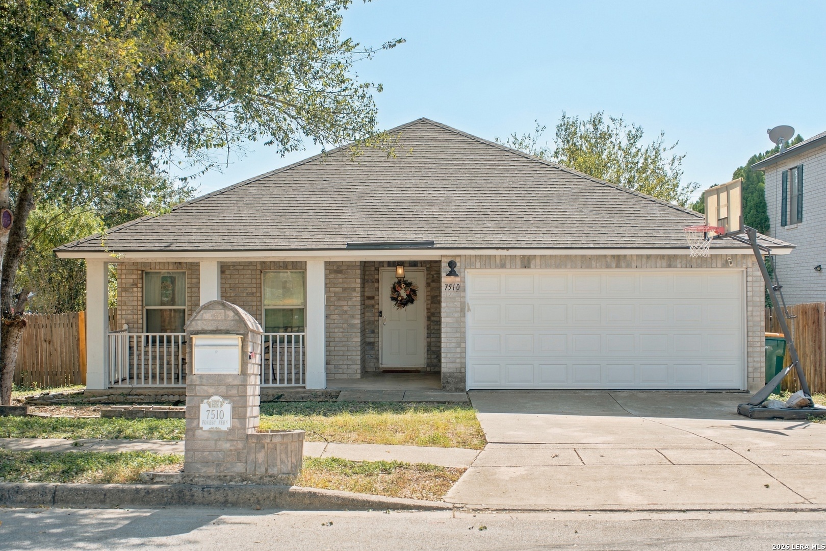 7510 Forest Fern Live Oak TX 78233