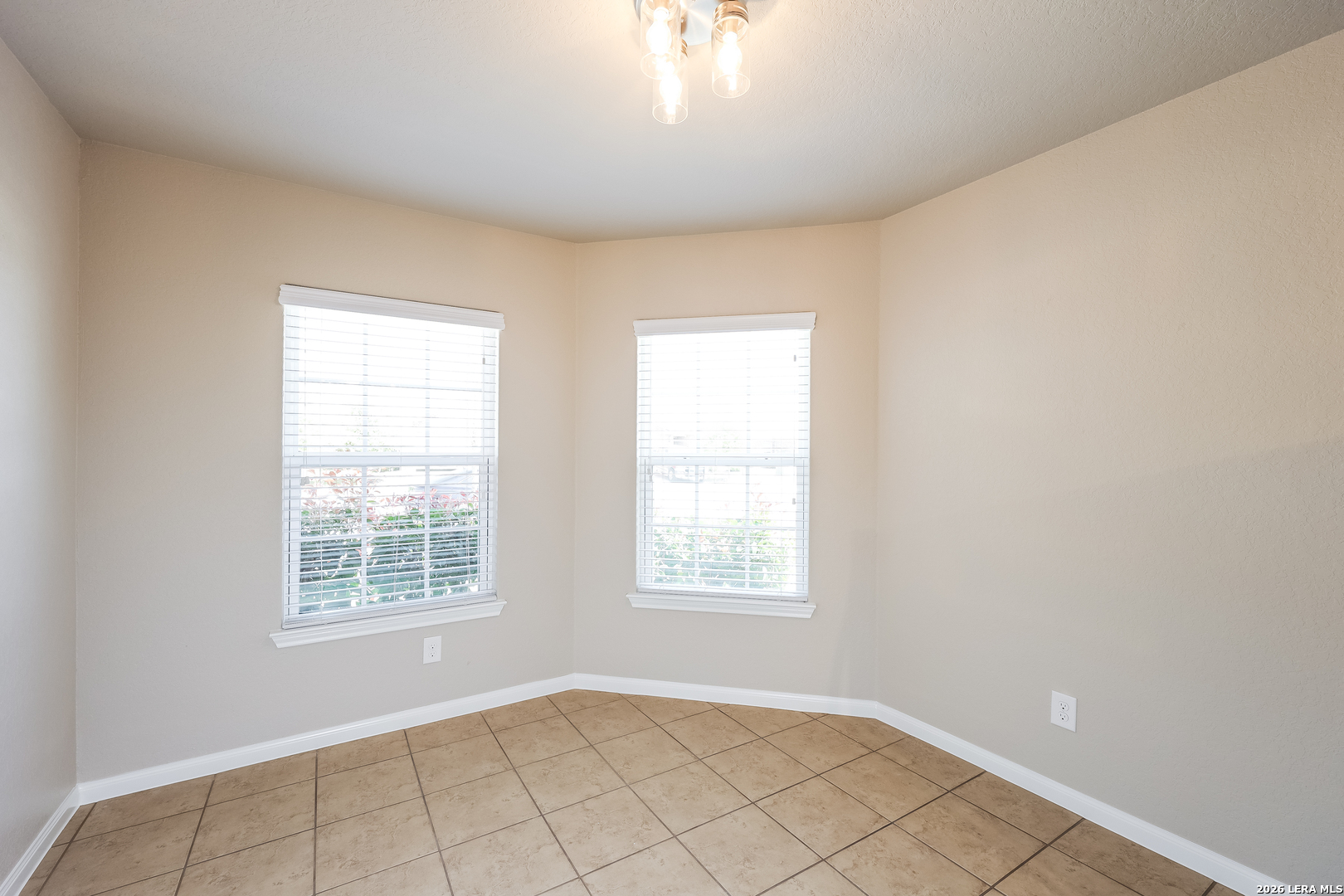 12266 Fish Hook San Antonio TX 78252