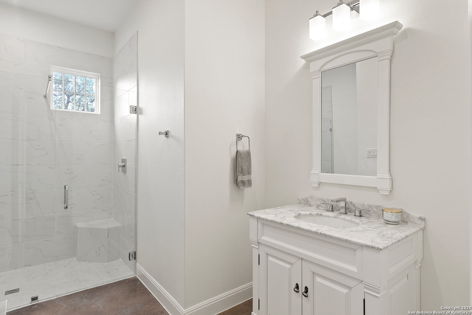 1228 Paladin Trail Spring Branch TX 78070