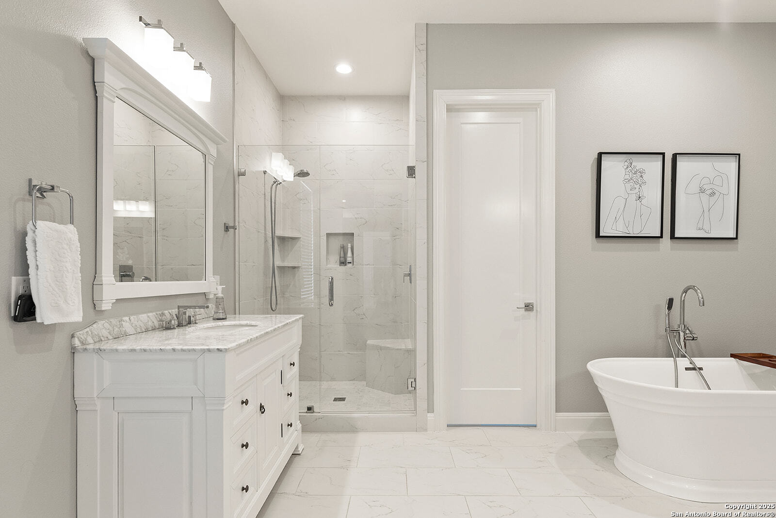 1228 Paladin Trail Spring Branch TX 78070