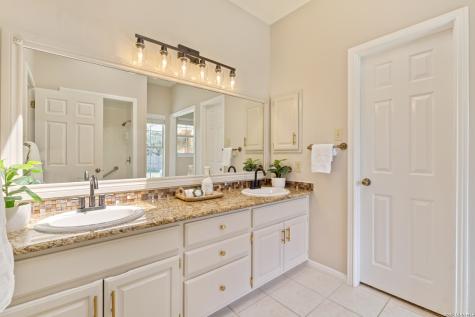 27240 Boerne Glen Boerne TX 78006