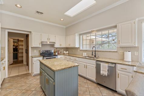27240 Boerne Glen Boerne TX 78006