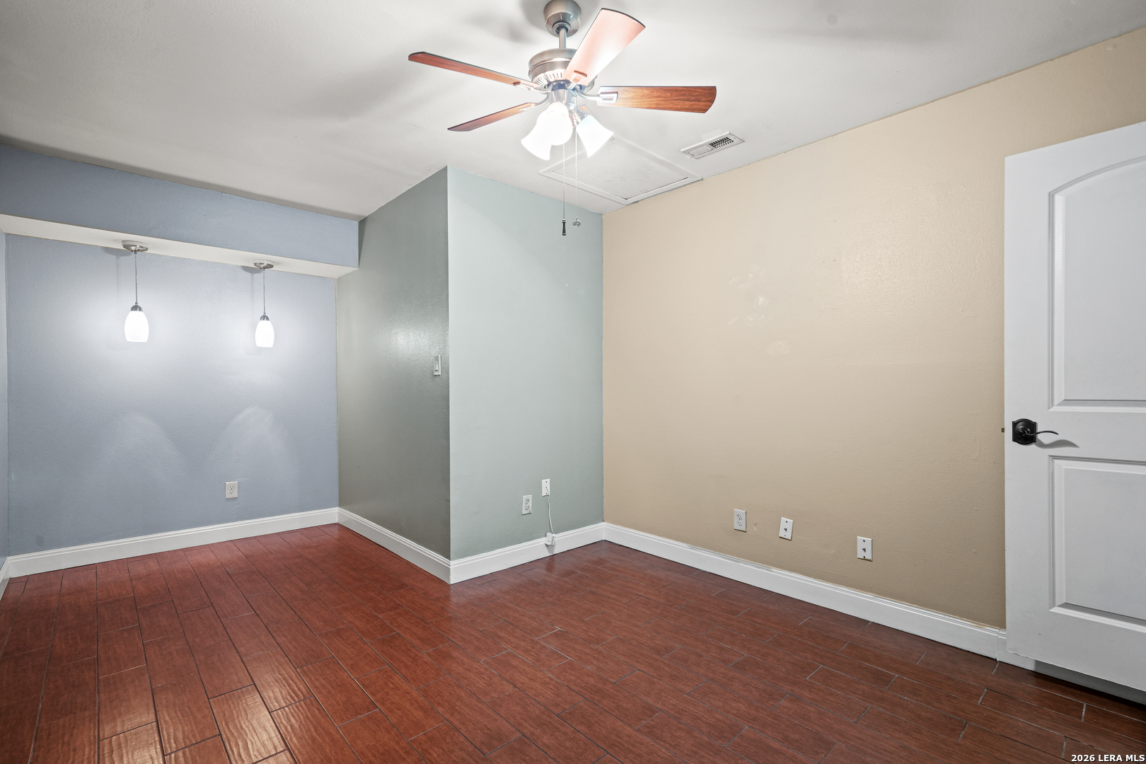 5216 Vinecrest Circle Kirby TX 78219