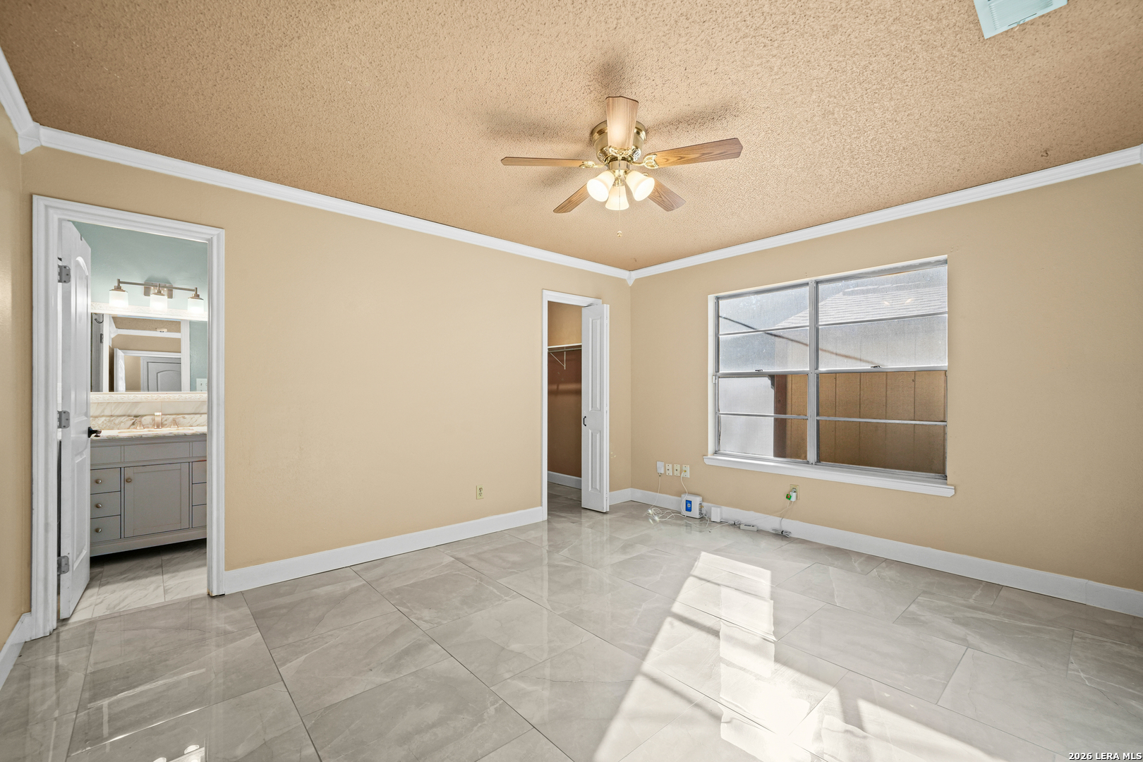 5216 Vinecrest Circle Kirby TX 78219