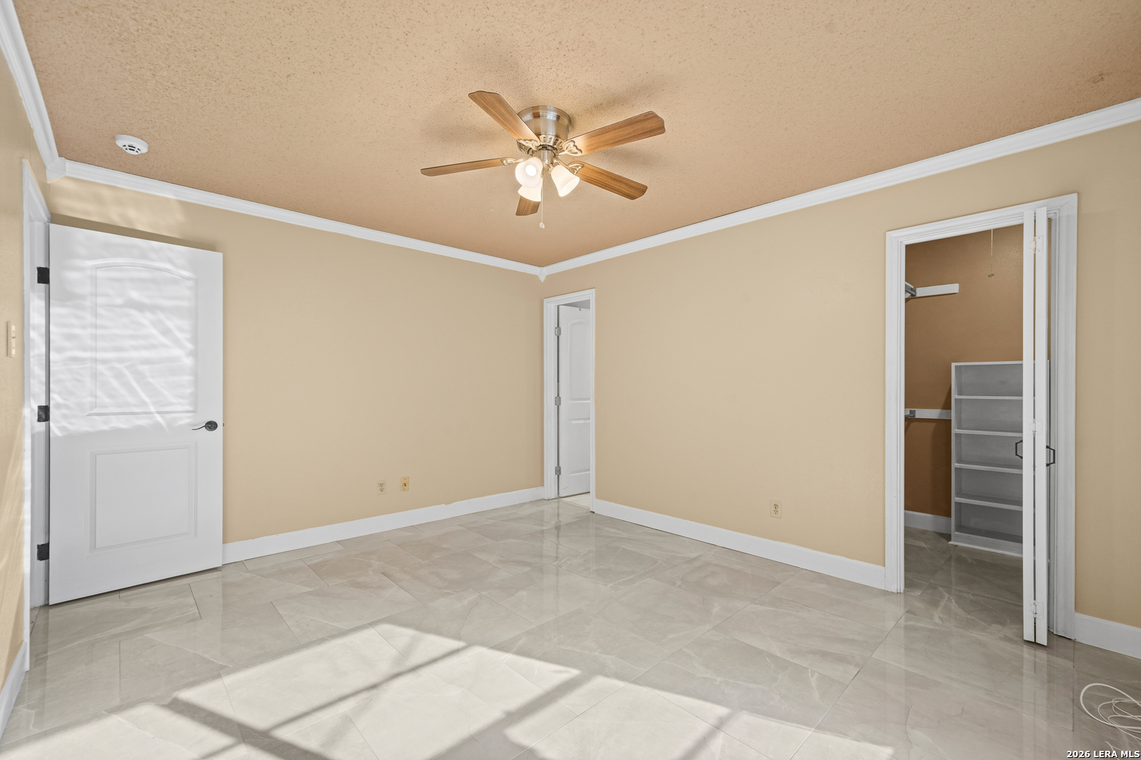 5216 Vinecrest Circle Kirby TX 78219