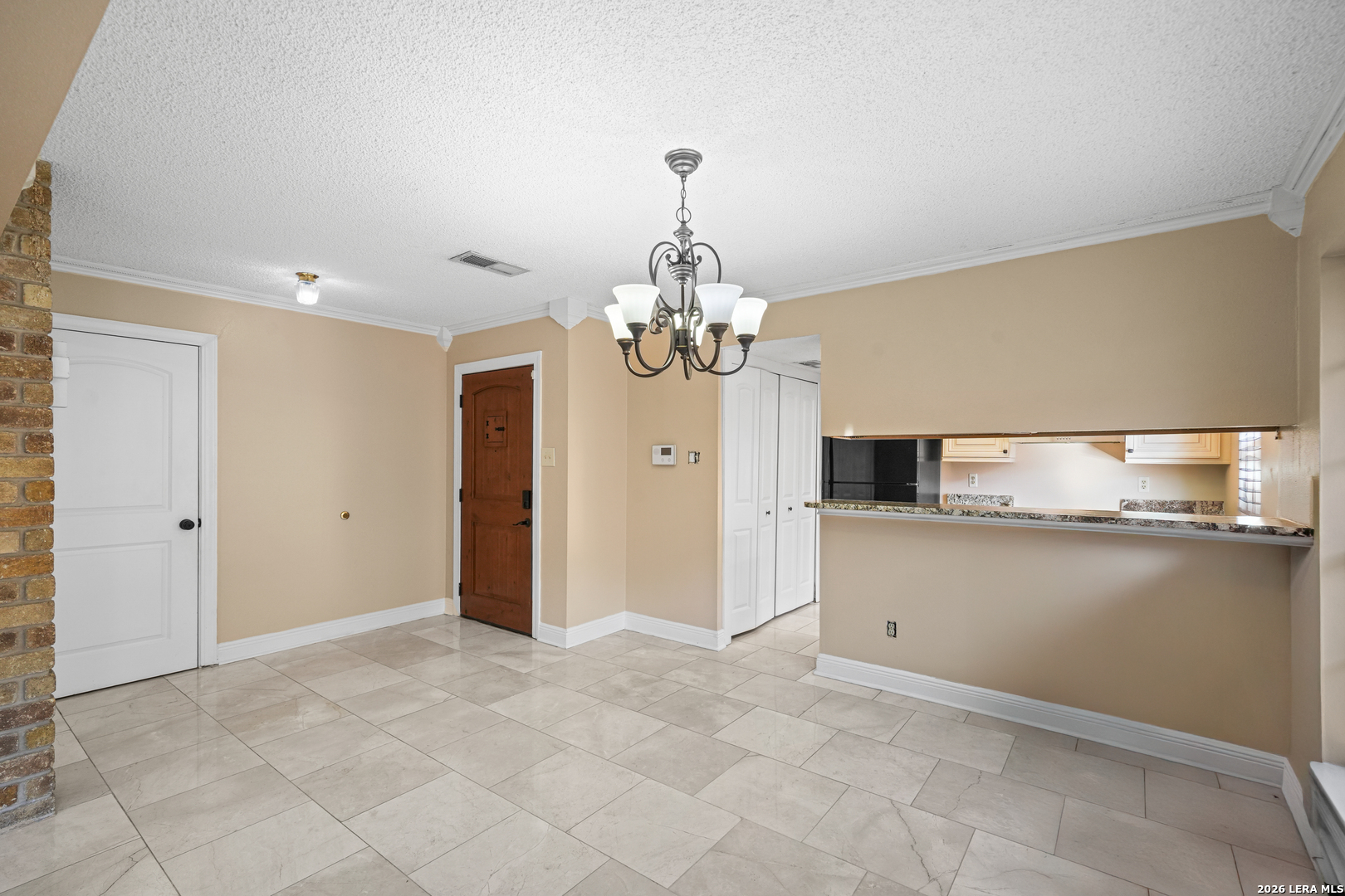 5216 Vinecrest Circle Kirby TX 78219