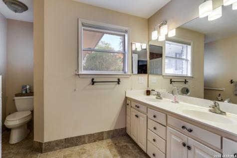 212 Kendall Oaks Drive Boerne TX 78006