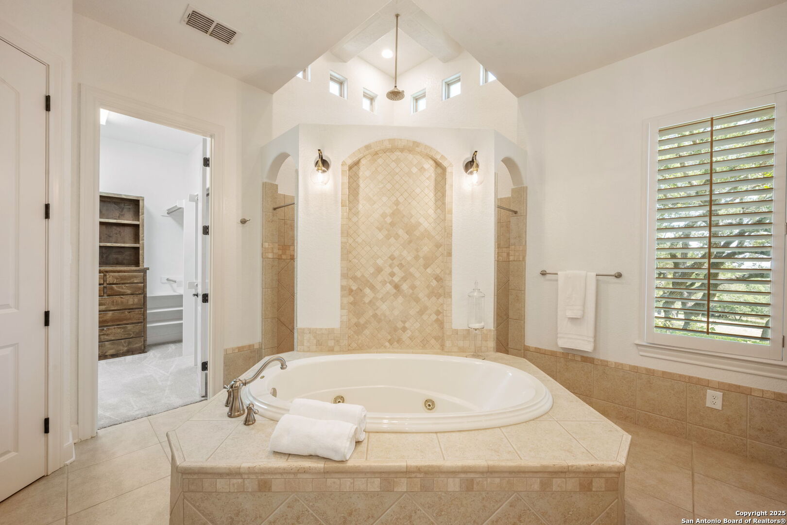 255 Silent Spring Boerne TX 78006