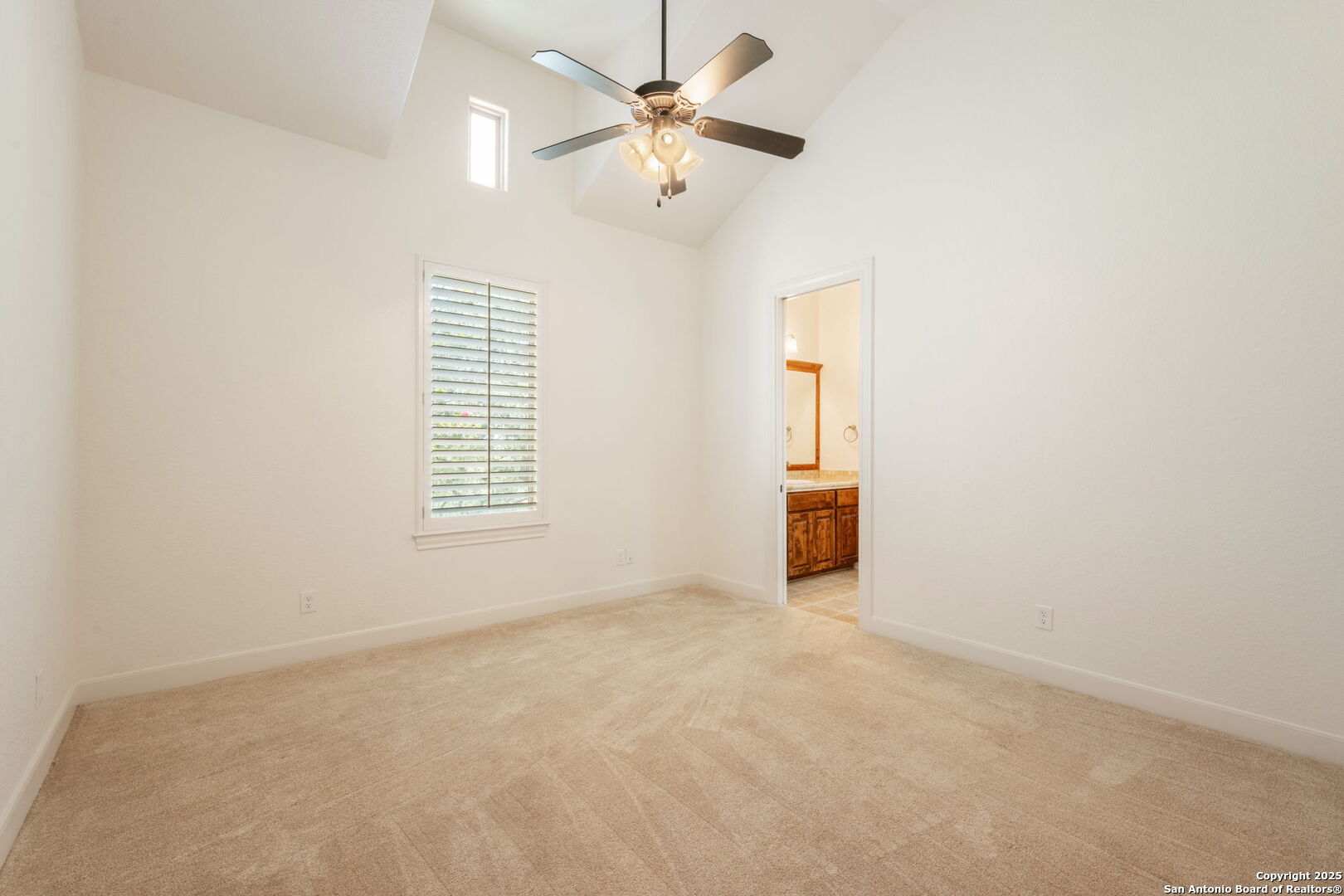 255 Silent Spring Boerne TX 78006