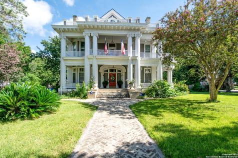 418 Elm Street Seguin TX 78155
