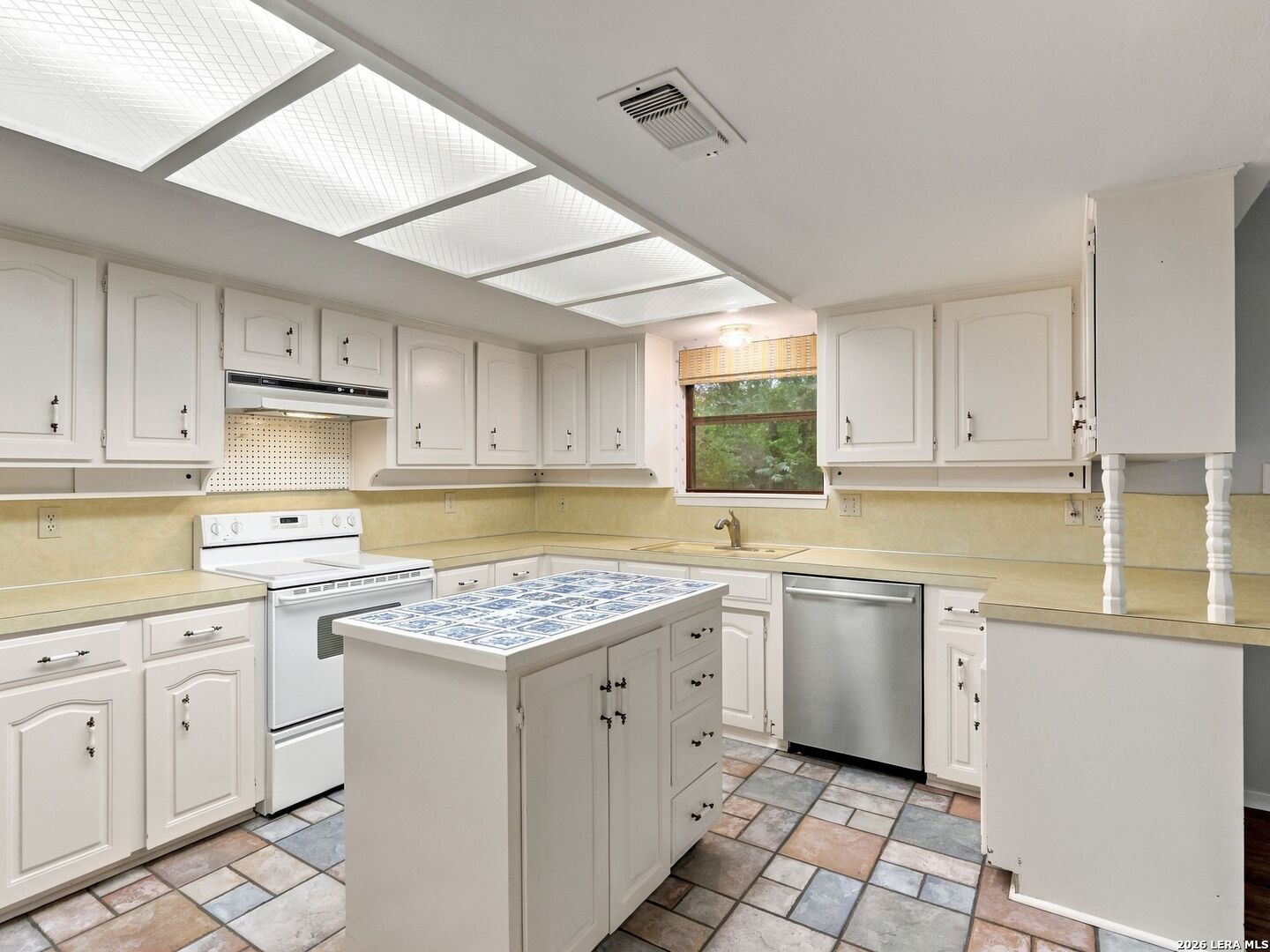 1744 Glen Road Kerrville TX 78028