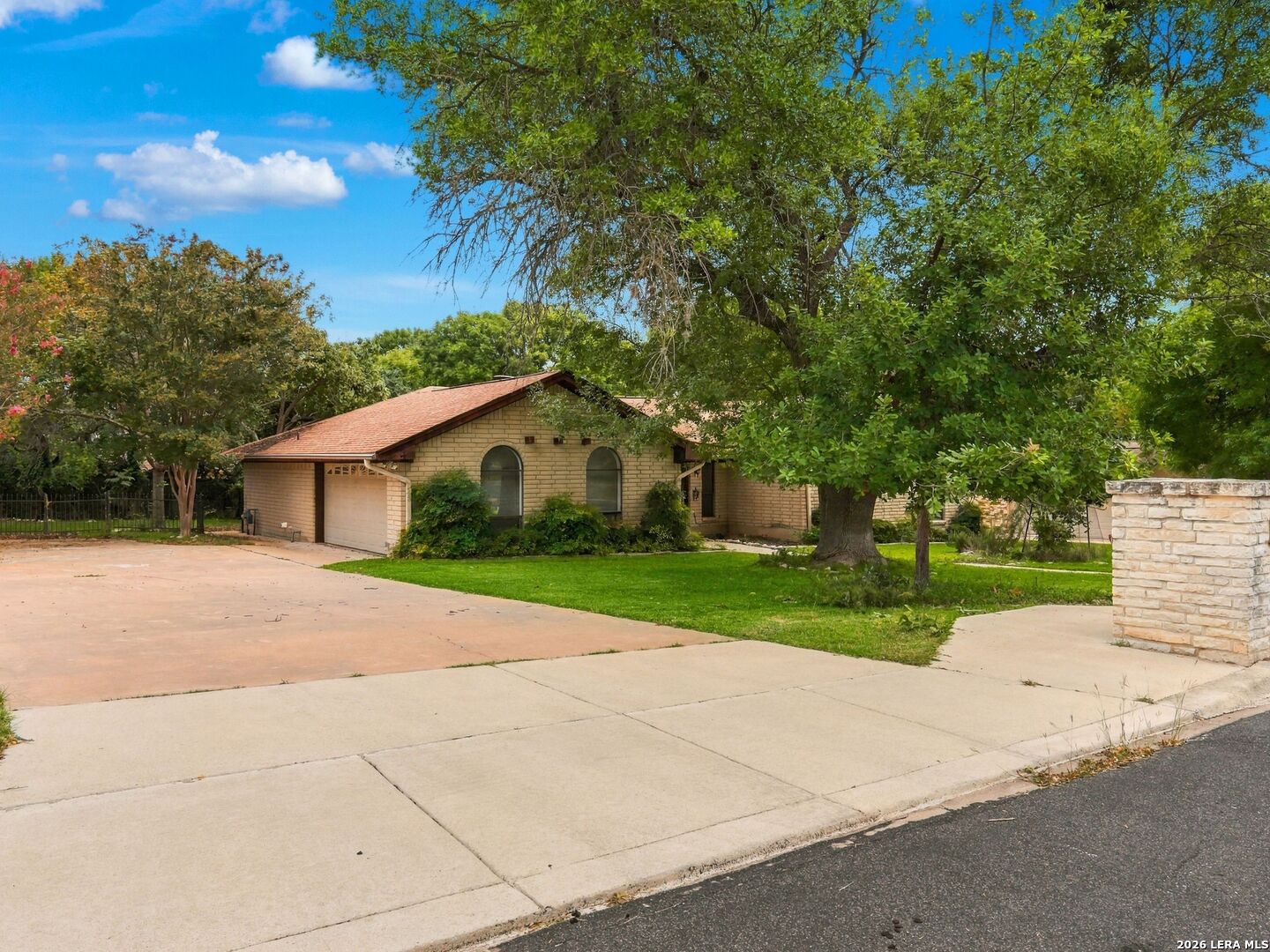 1744 Glen Road Kerrville TX 78028