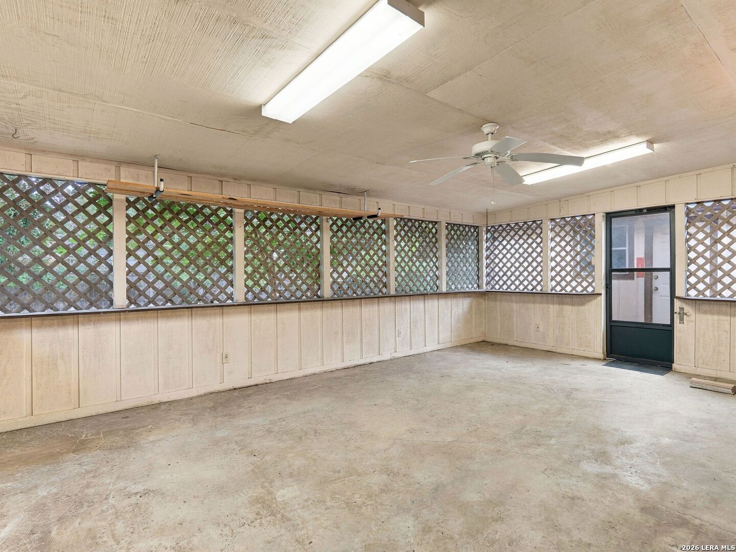 1744 Glen Road Kerrville TX 78028