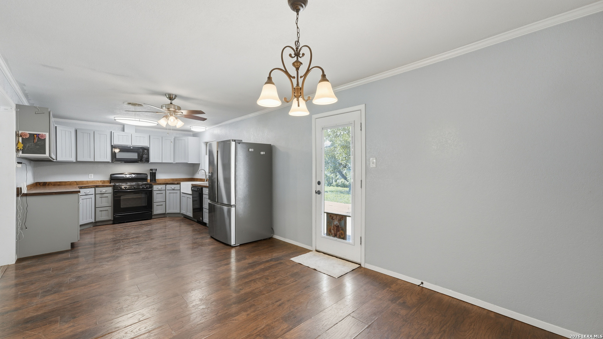 122 W Hutchins Place San Antonio TX 78221