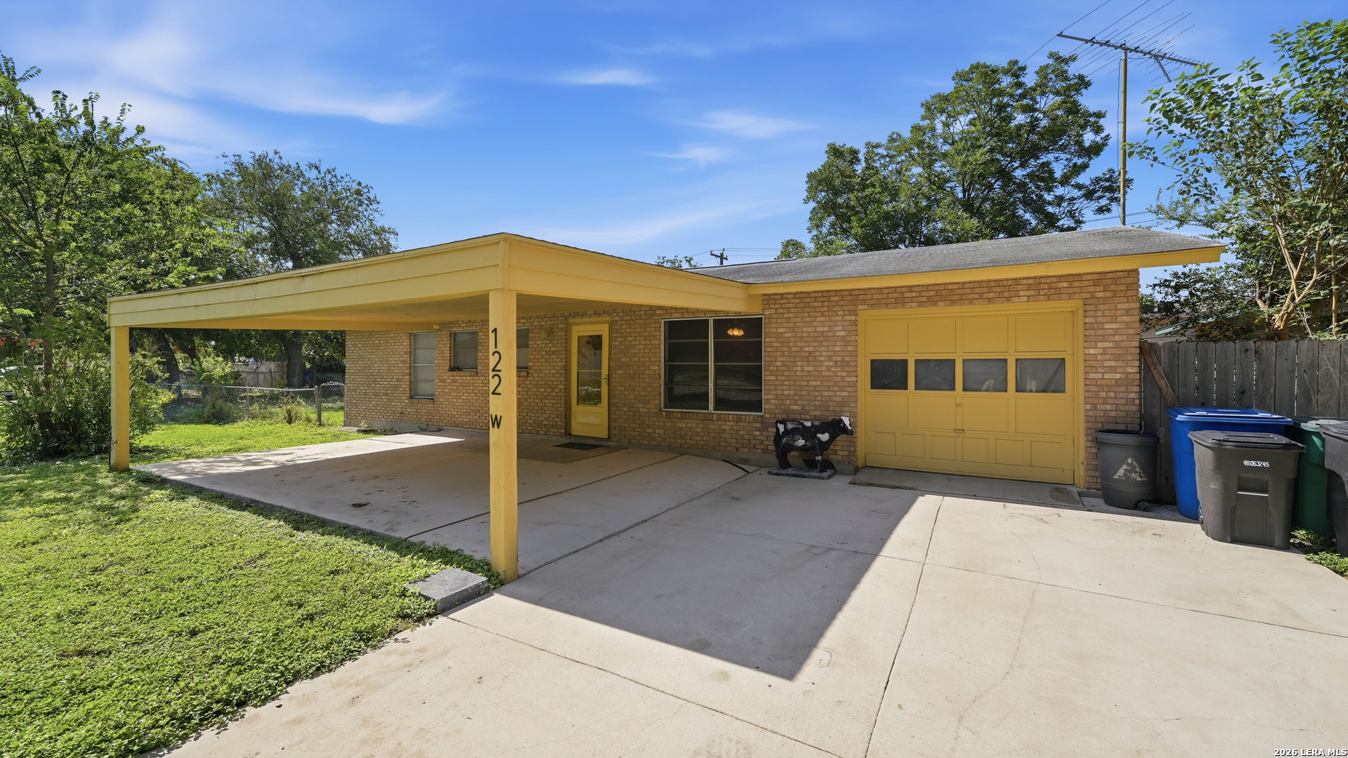 122 W Hutchins Place San Antonio TX 78221