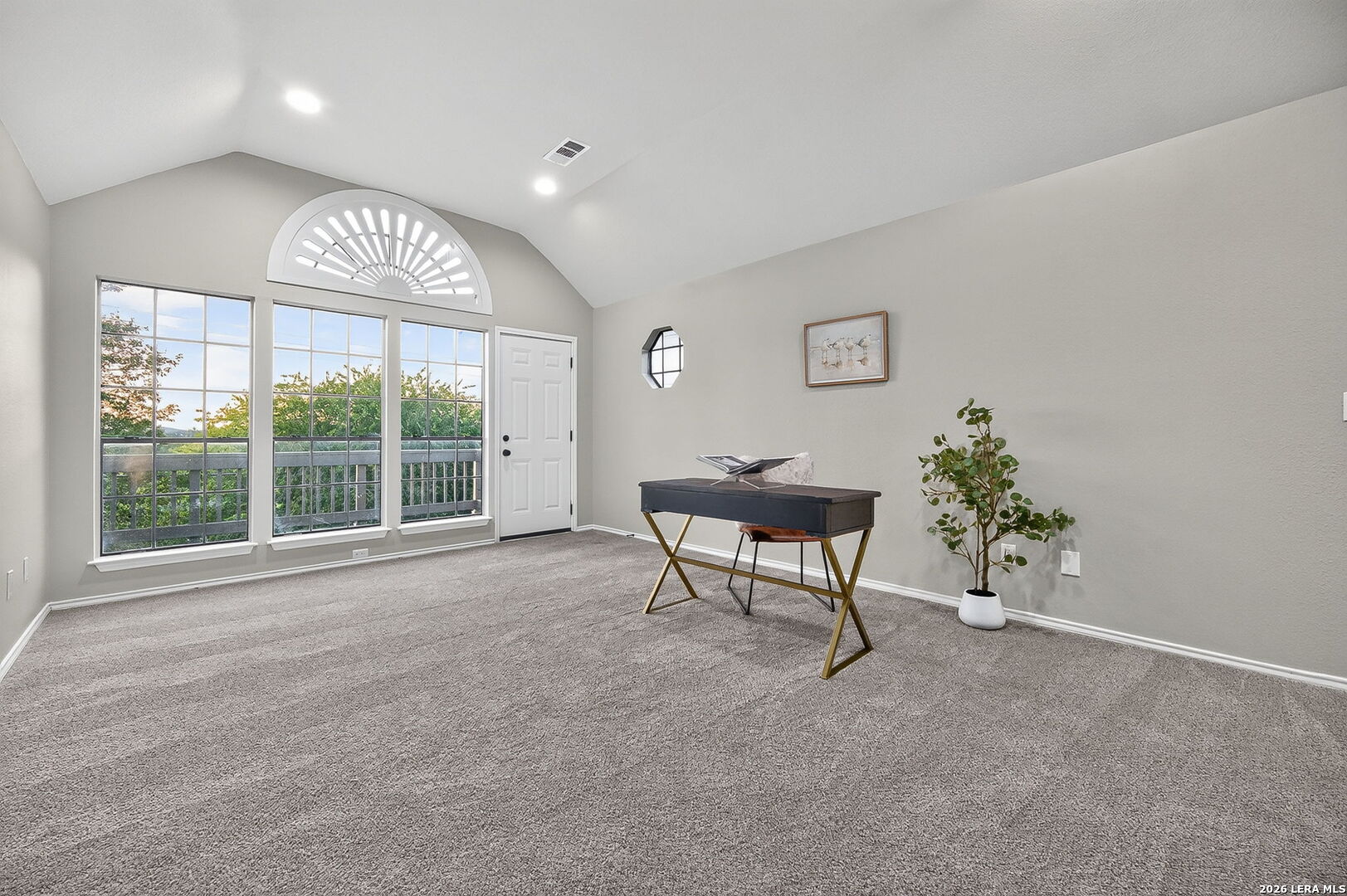 1218 Summit Creek San Antonio TX 78258