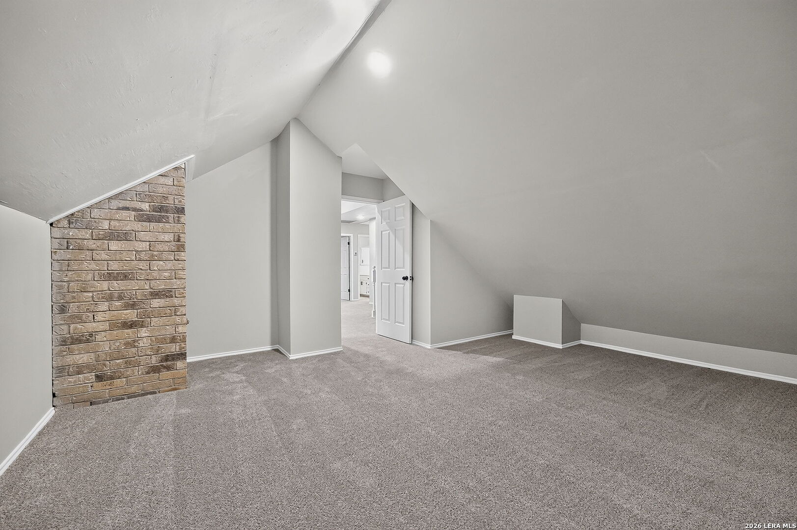 1218 Summit Creek San Antonio TX 78258