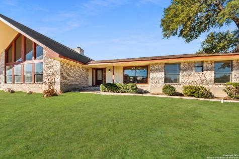 2044 Medina Highway Kerrville TX 78028