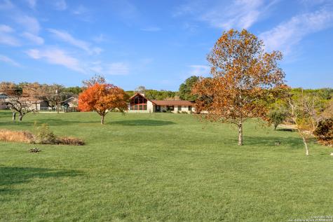 2044 Medina Highway Kerrville TX 78028