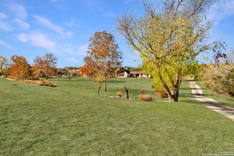 2044 Medina Highway Kerrville TX 78028
