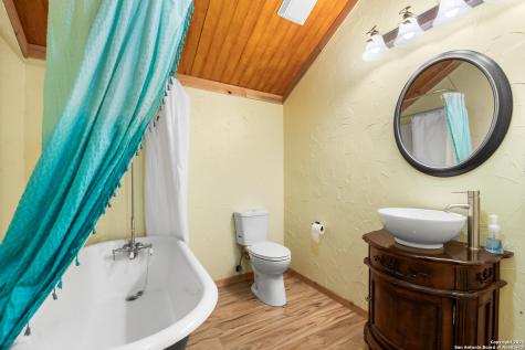 2044 Medina Highway Kerrville TX 78028