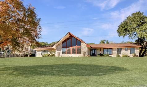 2044 Medina Highway Kerrville TX 78028