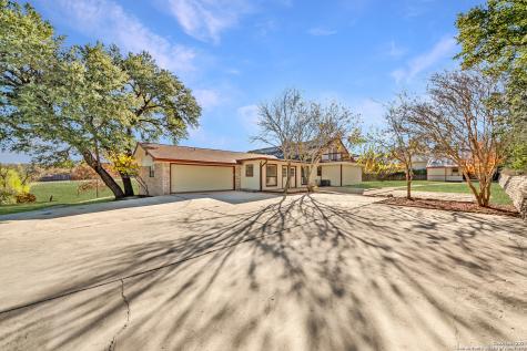 2044 Medina Highway Kerrville TX 78028