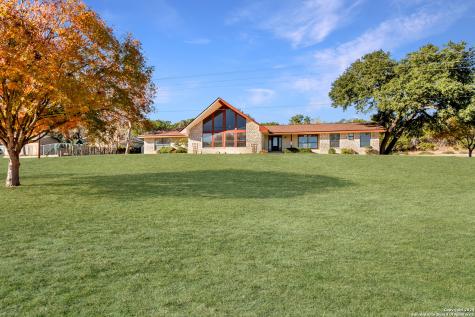 2044 Medina Highway Kerrville TX 78028