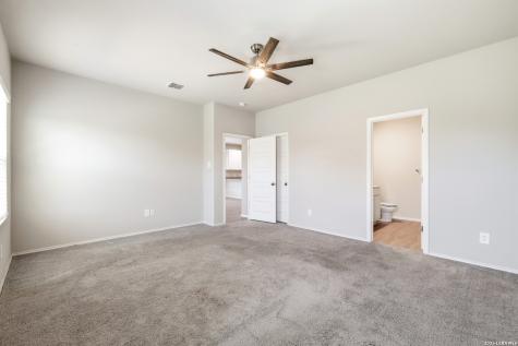 7334 Capricorn Way Converse TX 78109
