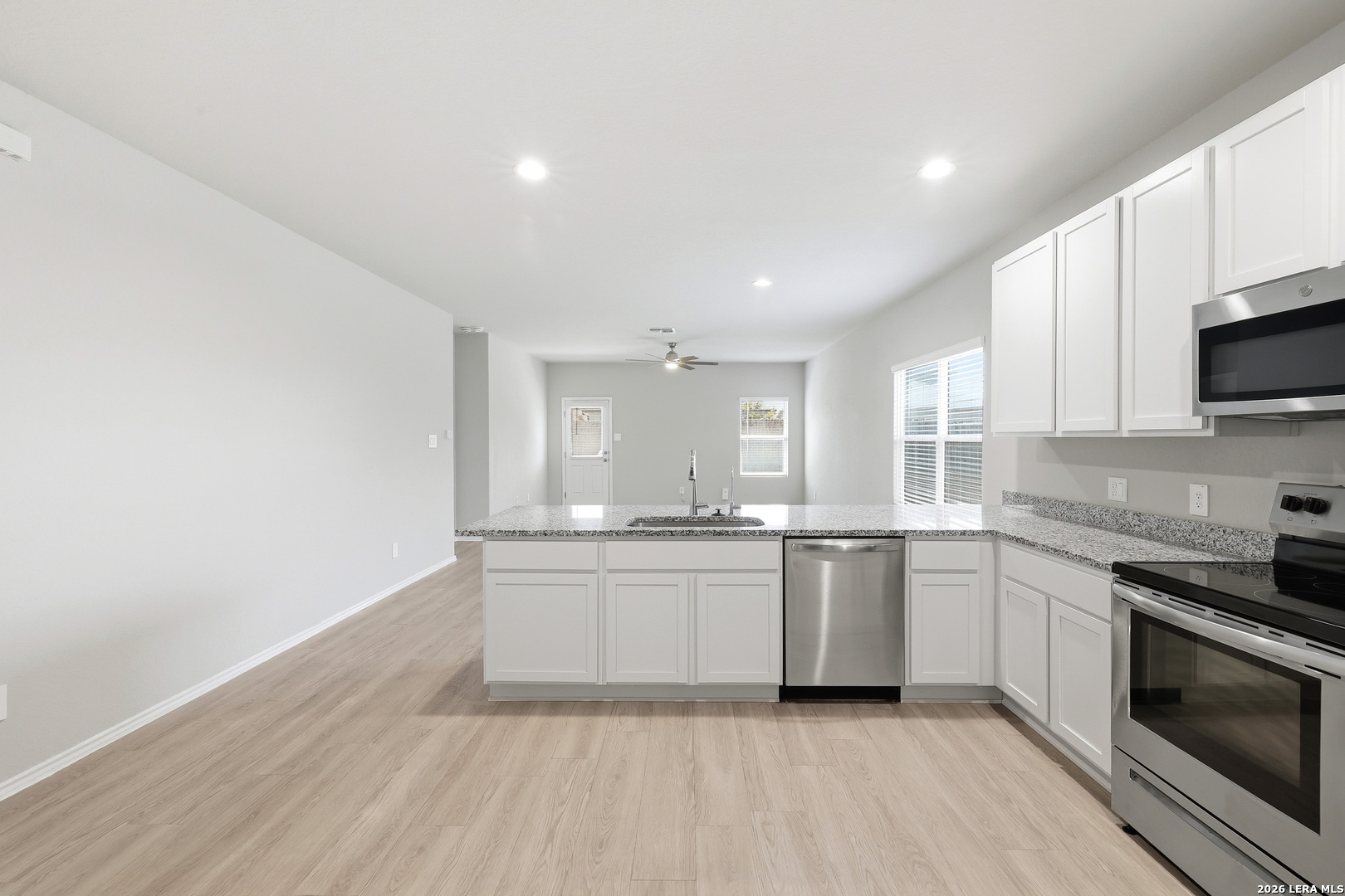 7334 Capricorn Way Converse TX 78109